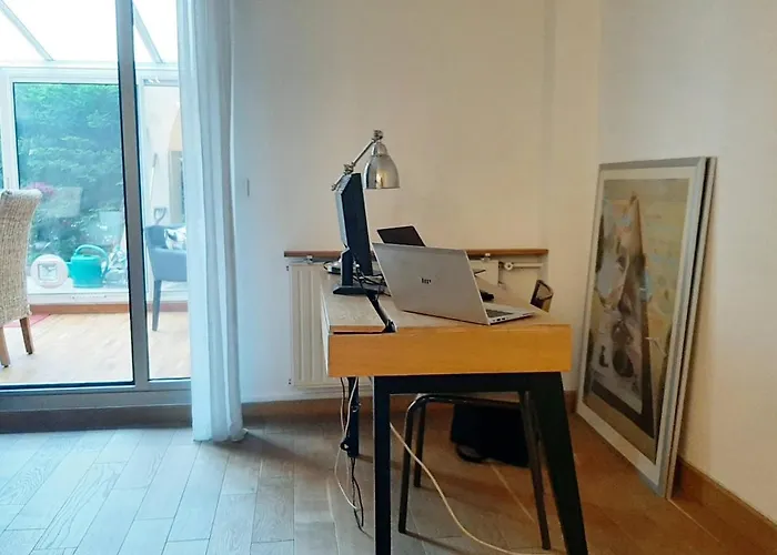 Avec Terrasse Au Calme דירה *